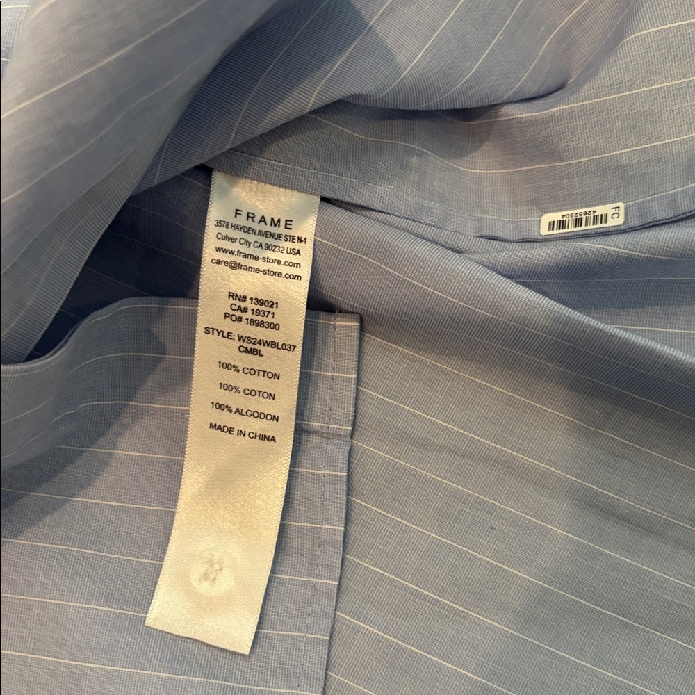 FRAME Ruched Puff Sleeve Shirt in Chambray - Picture 10 of 11